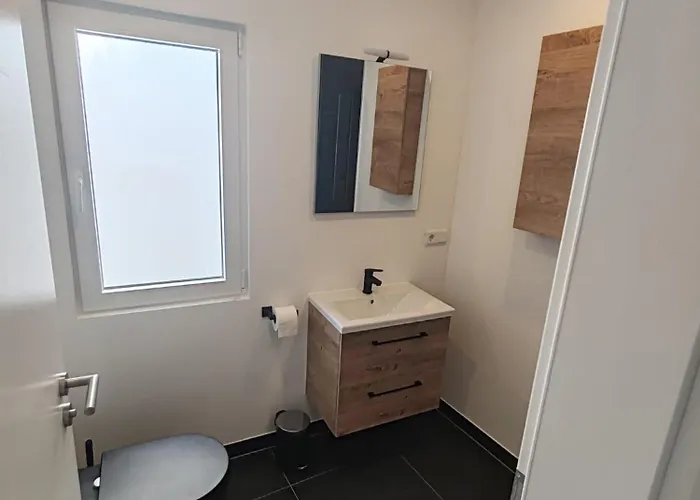 Anke * 巴特诺因阿尔-阿尔韦勒